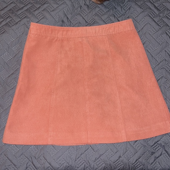 Divided H&M Skirt - Picture 2 of 3
